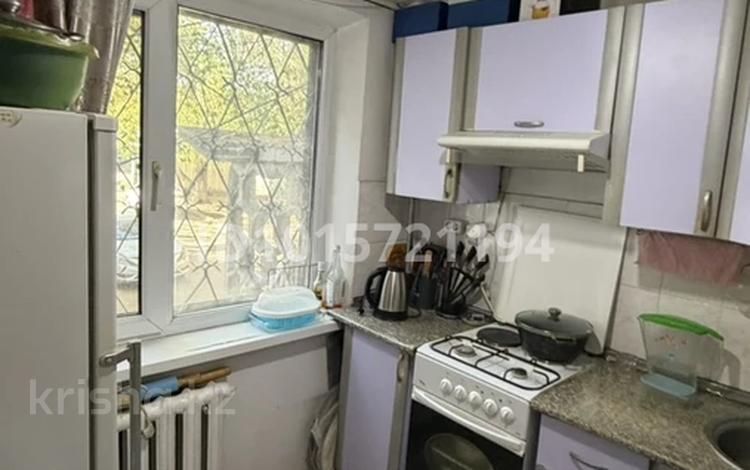 3-комнатная квартира · 47.2 м² · 1/5 этаж, Майкудук, 16й микрорайон за 15 млн ₸ в Караганде, Алихана Бокейханова р-н — фото 2