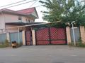 Часть дома · 12 комнат · 255.5 м² · 8.8 сот., мкр Улжан-1, Ул, улан 7 дом — Жалаир угол за 250 млн ₸ в Алматы, Алатауский р-н — фото 2