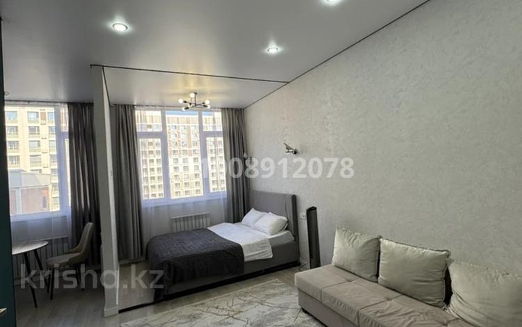 1-комнатная квартира · 35 м² · 6/12 этаж, Тауелсиздик 58 за 18 000 ₸ в Астане, Сарайшык р-н — фото 31