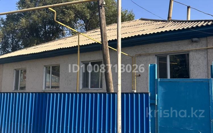 Отдельный дом · 4 комнаты · 140 м² · 8 сот., Әжібай батыр 23 — Переулок западный за 13 млн ₸ в Шелек — фото 2