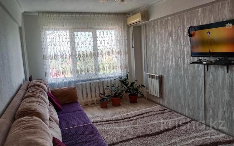 3-бөлмелі пәтер · 70.7 м² · 5/6 қабат, пр. К. Сатпаева 15, бағасы: 26 млн ₸ в Усть-Каменогорске — фото 2