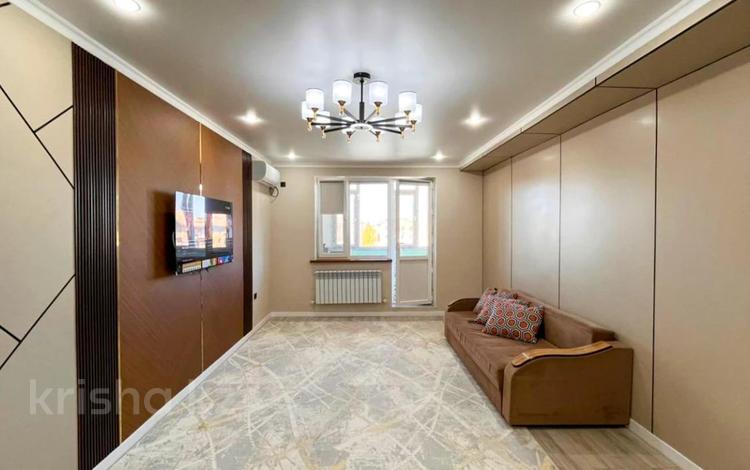 3-комнатная квартира · 90 м² · 4 этаж, Самал 33А за 300 000 ₸ в Талдыкоргане — фото 5