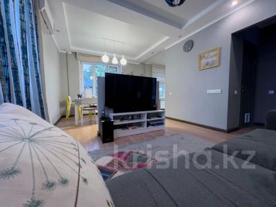 3-комнатная квартира, 75 м², 4/4 этаж, Мауленова ул 38 за 54 млн 〒 в Алматы, Алмалинский р-н