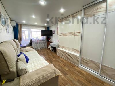 3-комнатная квартира · 59 м² · 5/5 этаж, Пришахтинск, 21й микрорайон 11 за 14 млн ₸ в Караганде, Алихана Бокейханова р-н