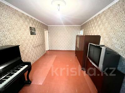 2-бөлмелі пәтер · 45 м² · 4/4 қабат, №6 ш/а., бағасы: ~ 25 млн ₸ в Алматы, Ауэзовский р-н