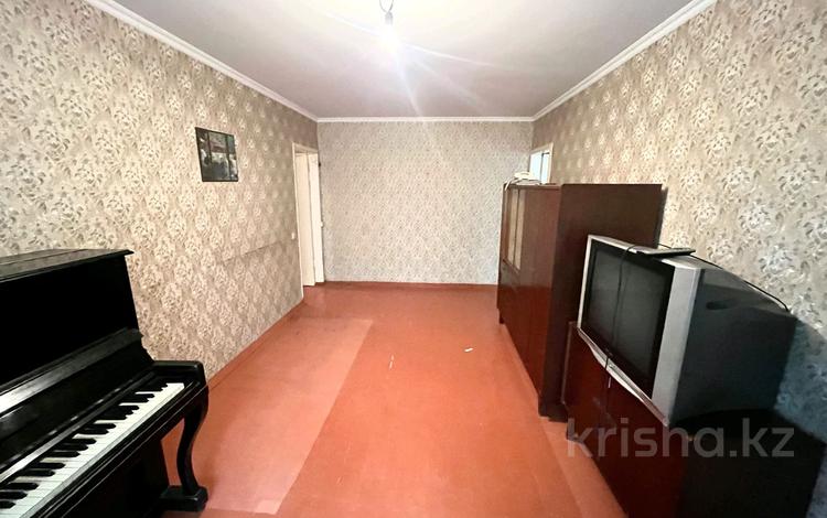 2-бөлмелі пәтер · 45 м² · 4/4 қабат, №6 ш/а., бағасы: ~ 25 млн ₸ в Алматы, Ауэзовский р-н — фото 2