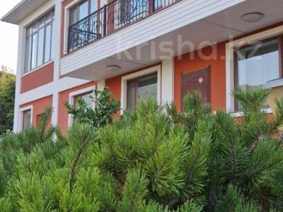 Отдельный дом · 6 комнат · 450 м² · 24 сот., мкр Карагайлы, Олейникова 690 — Звездная Поляна за 1.3 млн 〒 в Алматы, Наурызбайский р-н