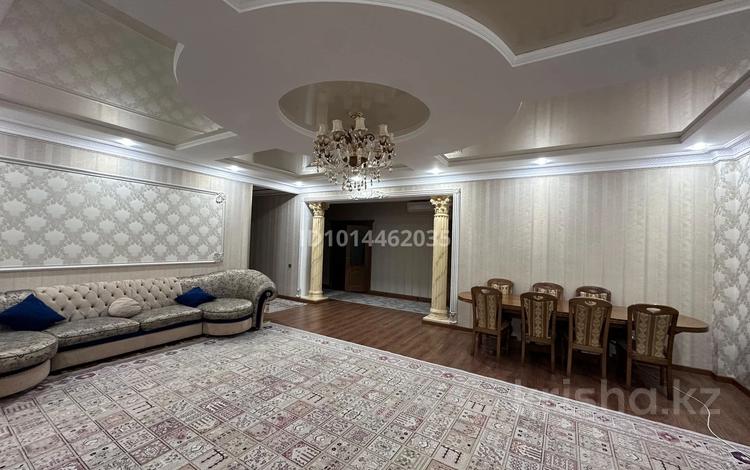 4-комнатная квартира · 170 м² · 2/6 этаж, Уранхаева 64В — Кабанбай батыра за 130 млн ₸ в Семее — фото 2
