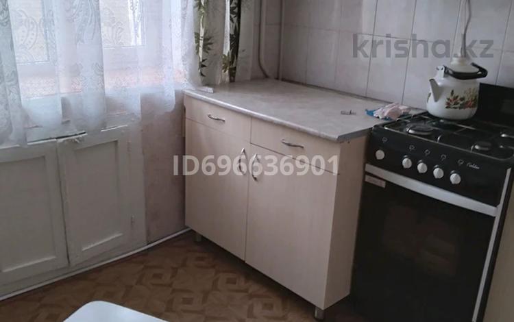 2-бөлмелі пәтер · 45 м² · 2/5 қабат, алтынсарина 7 — комарова, бағасы: 17 млн ₸ в Костанае — фото 2