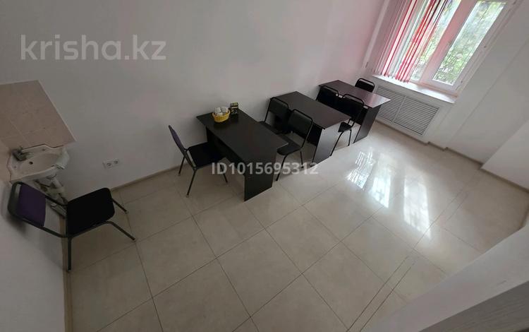 Офисы, студии · 15 м² за 80 000 ₸ в Астане, Сарыарка р-н — фото 2