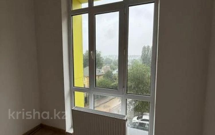 2-бөлмелі пәтер · 40 м² · 4/9 қабат, мкрн Шугыла, бағасы: 25 млн ₸ в Алматы, Наурызбайский р-н — фото 2