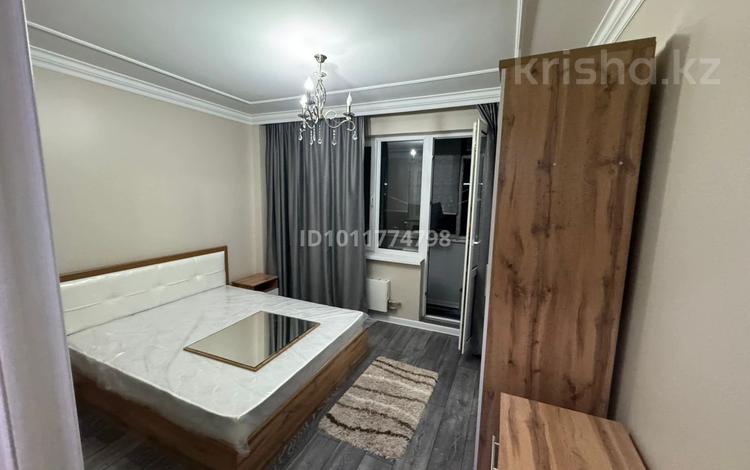 2-бөлмелі пәтер · 70 м² · 6/9 қабат, мкр Таугуль 12/15 — Саина Жандосова, бағасы: 350 000 ₸ в Алматы, Ауэзовский р-н — фото 2