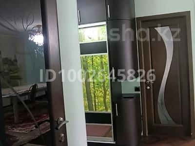 4-комнатная квартира · 79.6 м² · 1/5 этаж, Качарский 3 — 19 микр за 25 млн 〒 в Рудном