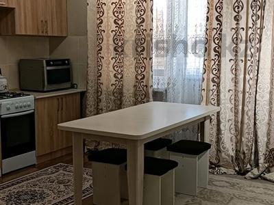 Пәтерлер в Шымкенте: 1-бөлмелі пәтер · 44 м² · 8/9 қабат, мкр Нурсат 217 — Центральная аллея. Больница, бағасы: 120 000 〒 1-бөлмелі пәтер · 44 м² · 8/9 қабат, мкр Нурсат 217 — Центральная аллея. Больница, бағасы: 120 000 〒 в Шымкенте, Каратауский р-н