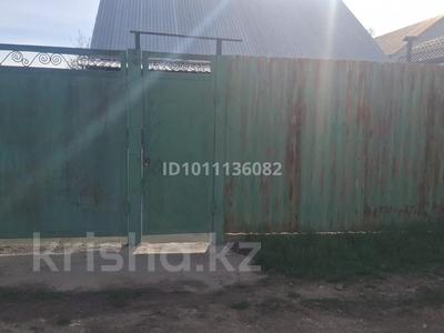 Жеке үй · 3 бөлме · 42.8 м² · 367 сот., Красная звезда улица Абая 8б, бағасы: 11 млн 〒 в Таразе