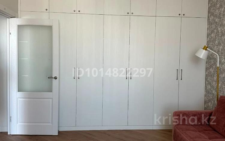 2-комнатная квартира · 60.2 м² · 9/9 этаж, ул. Туркестан 16/4 за 60 млн ₸ в Астане, Есильский р-н — фото 3