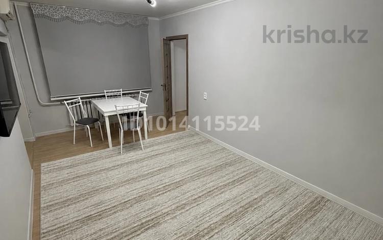 3-комнатная квартира · 58 м² · 2/5 этаж, Райымбек 136 — Райымбек-Желтоксан за 400 000 ₸ в Алматы, Алмалинский р-н — фото 2
