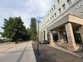 Еркін, кеңселер, дүкендер мен бутиктер, қоғамдық тамақтану орны, сұлулық салондары, фитнес және спорт, медорталықтар мен дәріханалар, ойын-сауық, конференц-залдар, кабинеттер және жұмыс орындары · 636 м², бағасы: 10 млн ₸ в Алматы, Медеуский р-н — фото 3