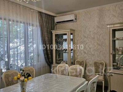 Жеке үй · 4 бөлме · 120 м² · 8 жүзд., Самал-2 ш/а Сейитова — 77 школа, бағасы: 75 млн ₸ в Шымкенте, Абайский р-н