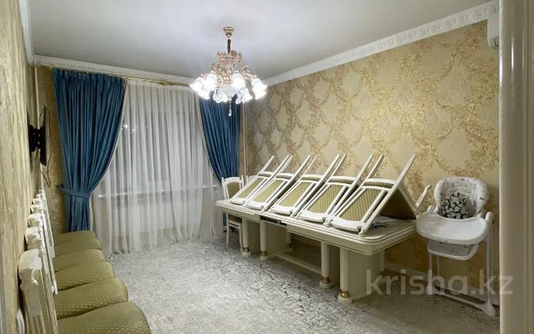 3-комнатная квартира, 79 м², 3/9 этаж, жамбыла за 52.5 млн 〒 в Алматы, Алмалинский р-н — фото 25