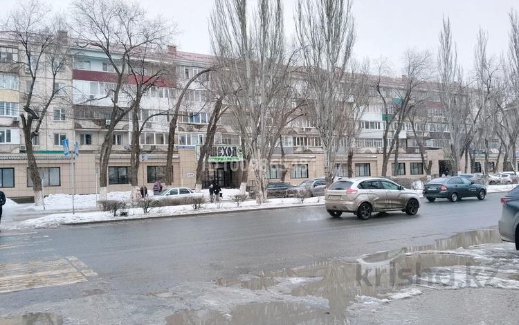 3-комнатная квартира · 65 м² · 5/5 этаж, Курмангазы 164 за 18.7 млн 〒 в Уральске — фото 14