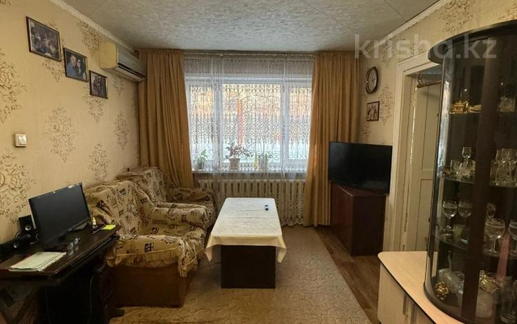 2-бөлмелі пәтер · 44.4 м² · 1/5 қабат, 343-й квартал, бағасы: 15 млн ₸ в Семее — фото 2