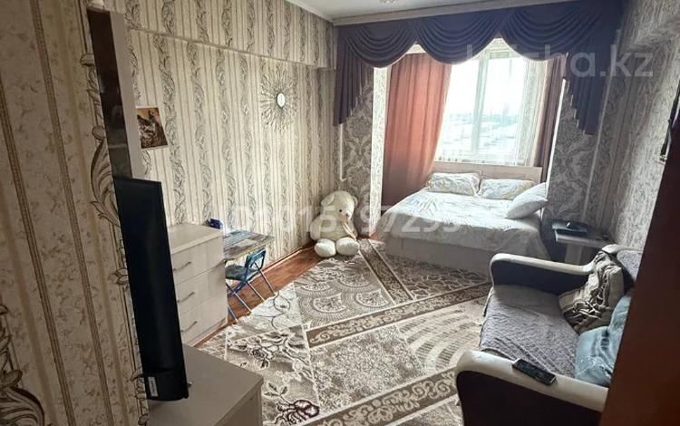 3-бөлмелі пәтер · 79.2 м² · 8/8 қабат, Тастақ-3 ш/а. 45, бағасы: 60 млн ₸ в Алматы, Алмалинский р-н — фото 2