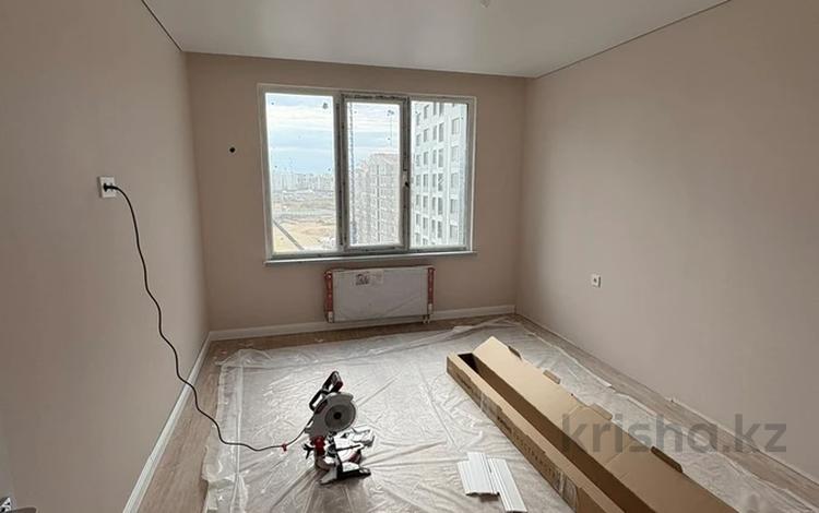 3-бөлмелі пәтер · 84.35 м² · 9/12 қабат, Казыбек би 23, бағасы: 45.5 млн ₸ в Астане, Нура р-н — фото 2