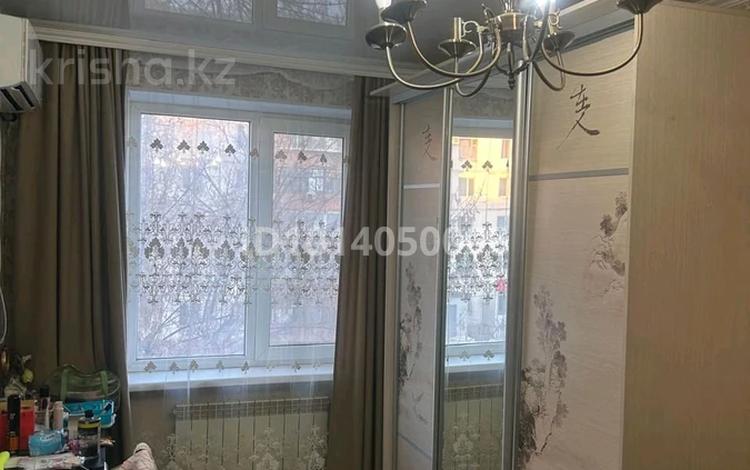 3-комнатная квартира · 70 м² · 3/5 этаж, мкр 8 304 за 22.5 млн ₸ в Актобе — фото 2