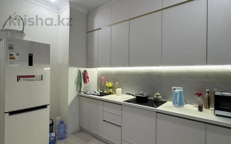 1-комнатная квартира · 38.4 м² · 3/9 этаж, Ракымжан Кошкарбаев 54 за 28 млн ₸ в Астане, Сарайшык р-н — фото 2