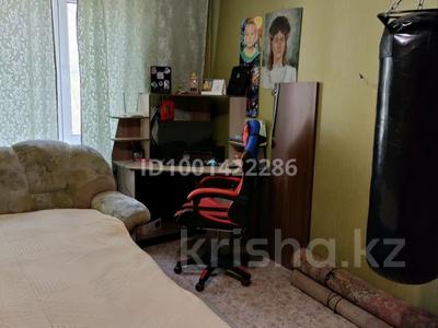 Продажа квартир в Карагандинской обл.: 2-комнатная квартира · 57 м² · 3/5 этаж, 7 микрорайон 58 — напротив ресторана VILLA за ~ 15 млн 〒 2-комнатная квартира · 57 м² · 3/5 этаж, 7 микрорайон 58 — напротив ресторана VILLA за ~ 15 млн 〒 в Темиртау
