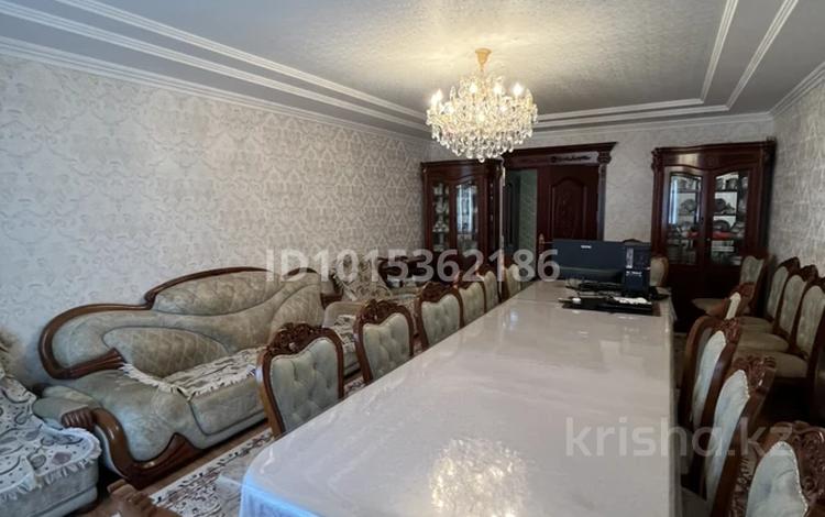 5-комнатная квартира · 165 м² · 4/5 этаж, мкр. Алтын орда 4 за ~ 65.9 млн ₸ в Актобе — фото 2