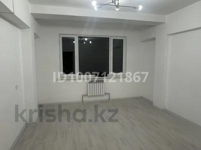 2-комнатная квартира · 67 м² · 4/5 этаж, мкр Шайкорык 16 мкр -13 дом-41 кв за 100 000 〒 в Таразе