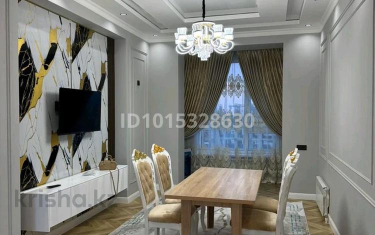 2-комнатная квартира · 70 м² · 7 этаж, мкр Шымсити 2 за 250 000 ₸ в Шымкенте, Абайский р-н — фото 2