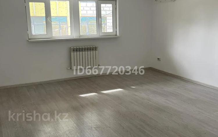 Офисы · 750 м² за 750 000 〒 в Атырау — фото 23