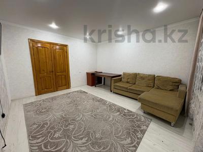 3-комнатная квартира · 62 м² · 6/6 этаж, Шакарим 1 за ~ 16.6 млн 〒 в Экибастузе