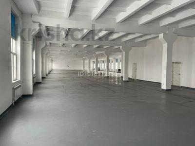 Свободное назначение, офисы, магазины и бутики, склады, азс, автосервисы и автомойки, общепит, салоны красоты, сельское хозяйство, бани, гостиницы и зоны отдыха, фитнес и спорт, медцентры и аптеки, образование, развлечения, конференц-залы, кабинеты и рабочие места, студии · 1360 м² за ~ 2.7 млн 〒 в Семее