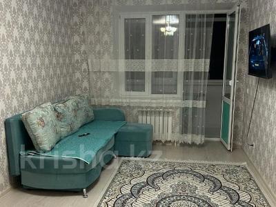 2-бөлмелі пәтер, 56 м², 3/5 қабат ай сайын, Некрасова 22, бағасы: 200 000 〒 в Уральске