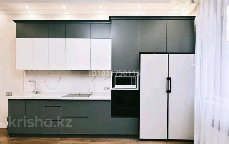 3-бөлмелі пәтер · 80 м² · 1/16 қабат, Гагарина 233, бағасы: 96 млн ₸ в Алматы, Бостандыкский р-н — фото 2