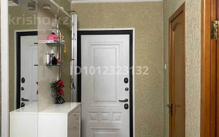 4-комнатная квартира · 83.3 м² · 1/5 этаж, мкр Аксай-3 34 — Рядом с университетом АГЭУ за 63 млн ₸ в Алматы, Ауэзовский р-н — фото 2