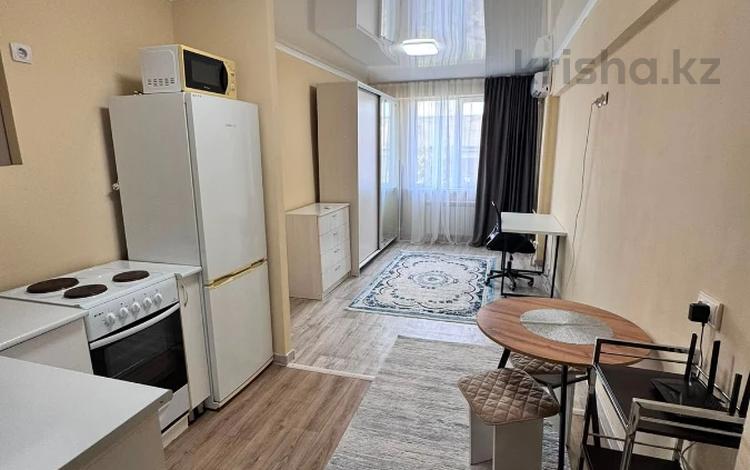 1-комнатная квартира · 23 м² · 5/5 этаж, Торайгырова — СРОЧНО!!!!! за 18 млн ₸ в Алматы, Бостандыкский р-н — фото 3