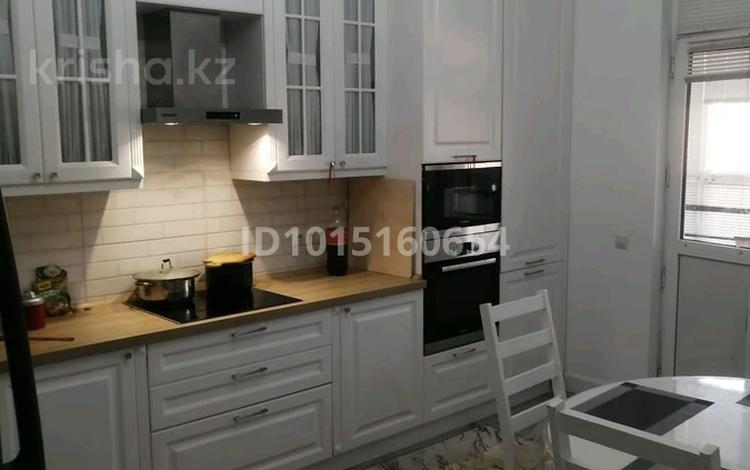 4-комнатная квартира · 155 м², Керей и Жанибек хандар 22 за 96 млн ₸ в Астане, Есильский р-н — фото 2