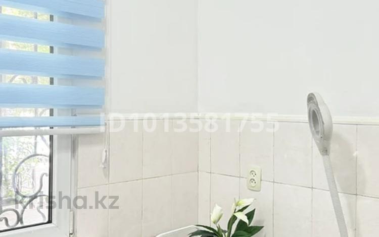 Медорталықтар мен дәріханалар · 20 м², бағасы: 80 000 ₸ в Шымкенте, Аль-Фарабийский р-н — фото 2