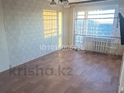 3-комнатная квартира · 73 м² · 4/5 этаж, Мкр 3 5 — Продам срочна квартиру частично с мебелью за 8 млн ₸ в 