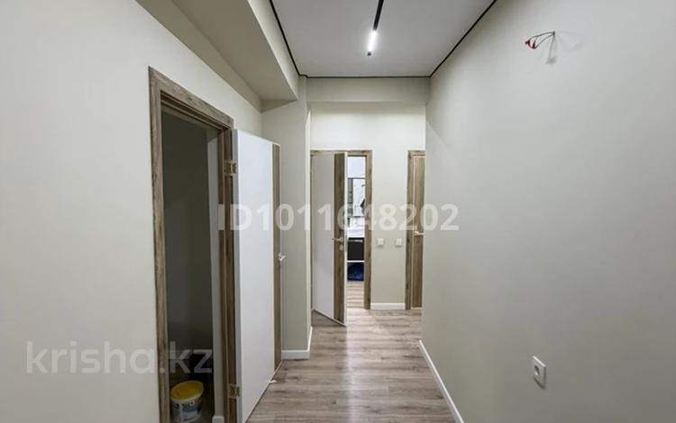 2-бөлмелі пәтер · 64 м² · 2/4 қабат, мкр Акжар, Береке 3, бағасы: 38 млн ₸ в Алматы, Наурызбайский р-н — фото 2