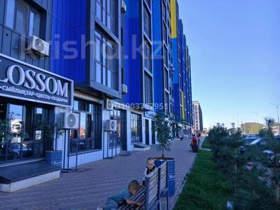 2-бөлмелі пәтер · 79 м² · 8/10 қабат, мкр Жулдыз, Самал — Самал, бағасы: 38 млн ₸ в Уральске