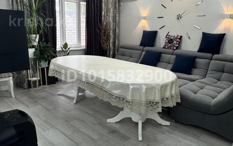 Отдельный дом · 5 комнат · 400 м² · 10 сот., Алтынсарина за 185 000 ₸ в Тобыле — фото 2