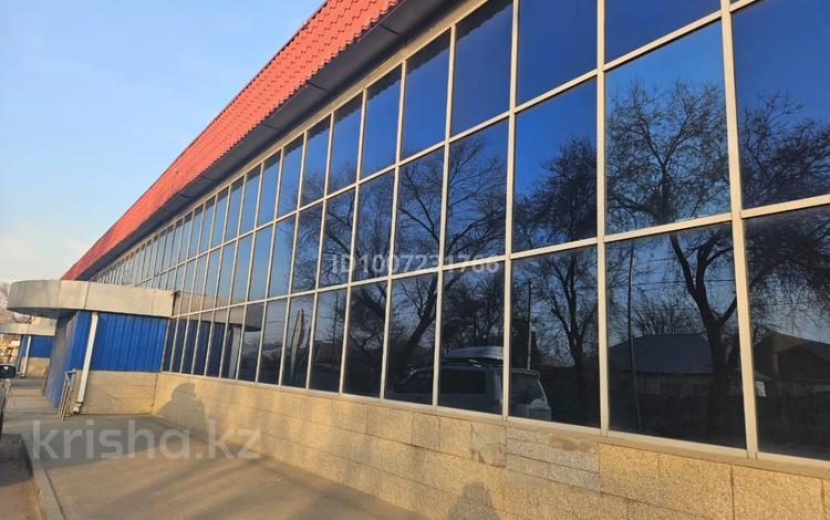 Еркін, дүкендер мен бутиктер · 1060 м², бағасы: ~ 6.4 млн ₸ в Алматы, Жетысуский р-н — фото 2