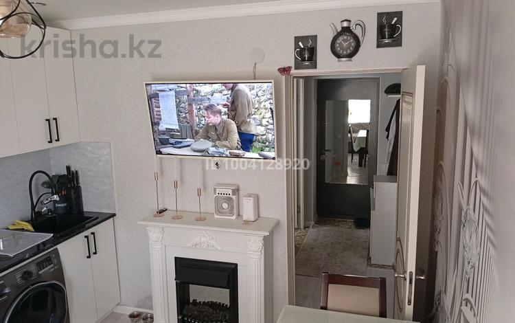1-бөлмелі пәтер · 36 м² · 4/5 қабат, Толе би 11 — Гранд базар, бағасы: 7.5 млн ₸ в Таразе — фото 2