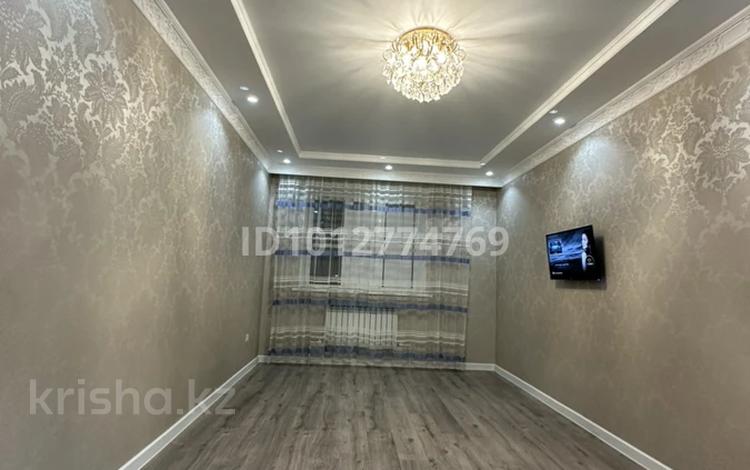 2-бөлмелі пәтер · 58 м² · 1/7 қабат, мкр. Алтын орда, Мкр Батыс 2 49Д, бағасы: 24.5 млн ₸ в Актобе — фото 2